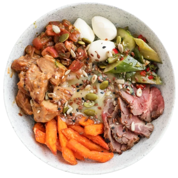 Богатырь (Поке с курочкой тандури и ростбифом)